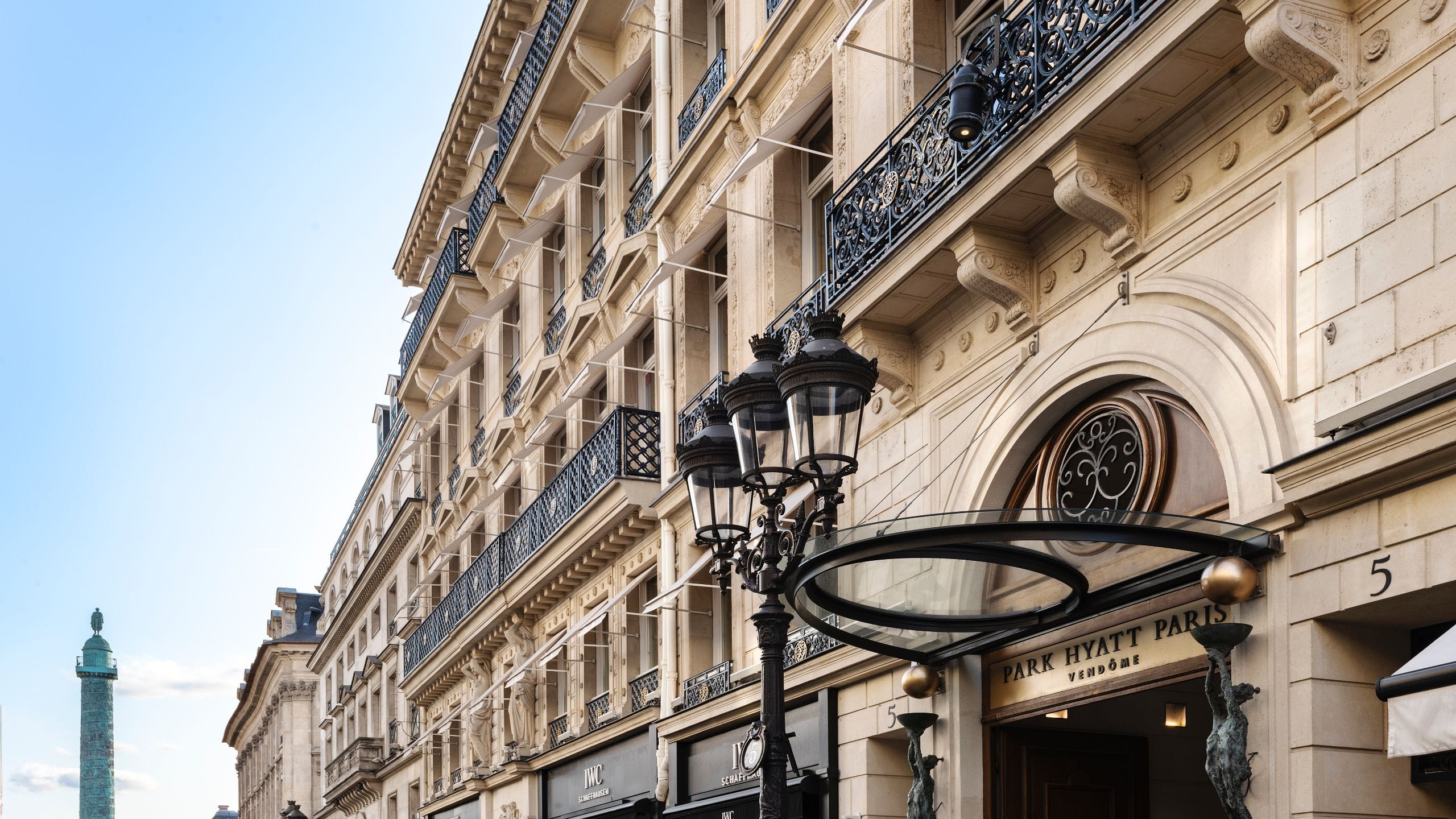 The lobby entrance at Le Meurice