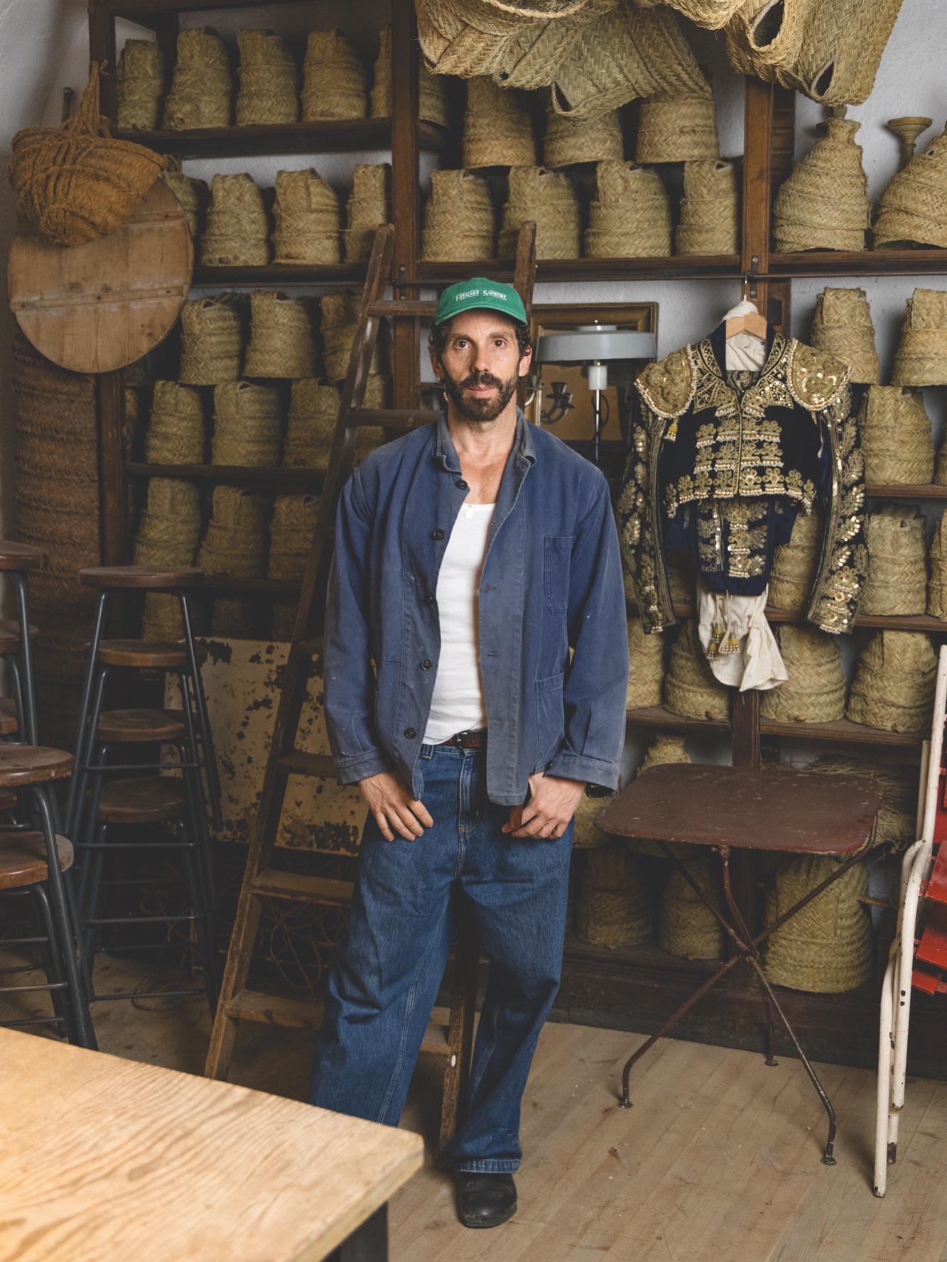 Esparto grass weaving detail by Javier Sánchez Medina