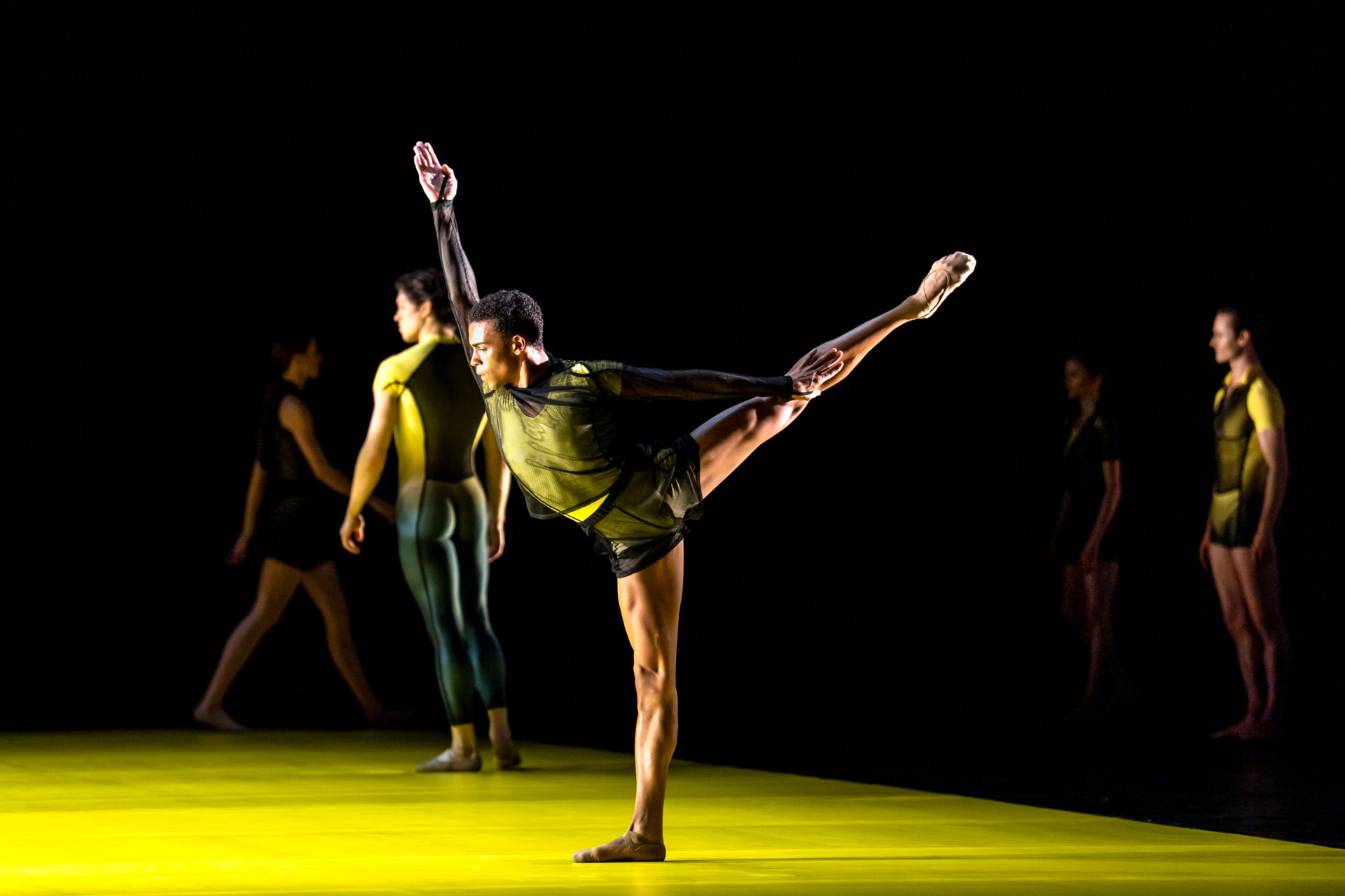 Dancers of the Royal Ballet in Saul Nash costumes for Wayne McGregor's Quantum Souls at the Royal Opera House